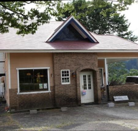 Guesthouse Unila Hakusan Екстериор снимка