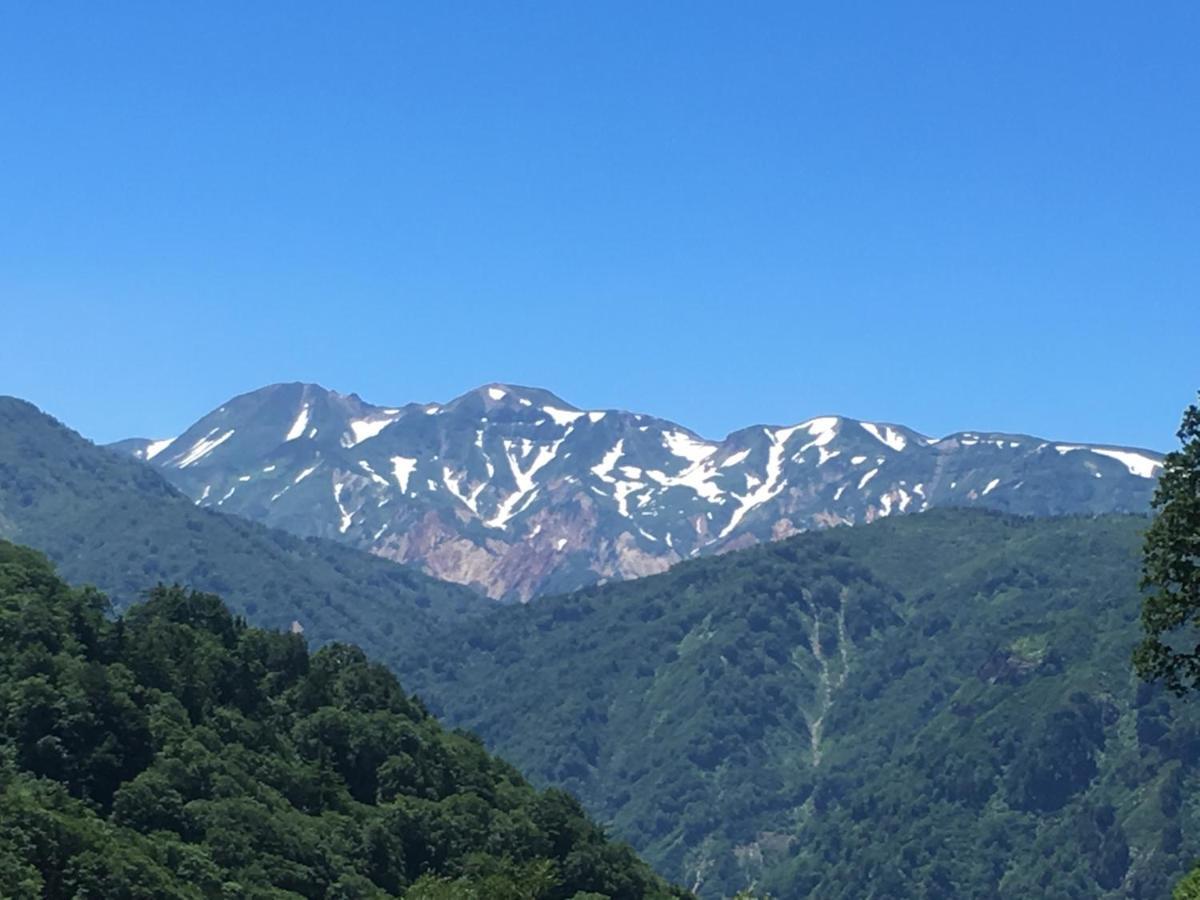 Guesthouse Unila Hakusan Екстериор снимка
